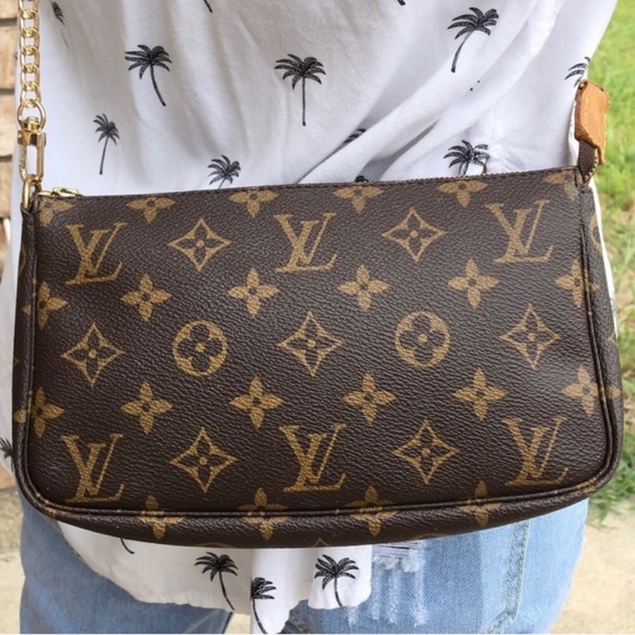 LOUIS VUITTON Utility Phone Sleeve Monogram shoulder/crossbody chain bag LV  rare